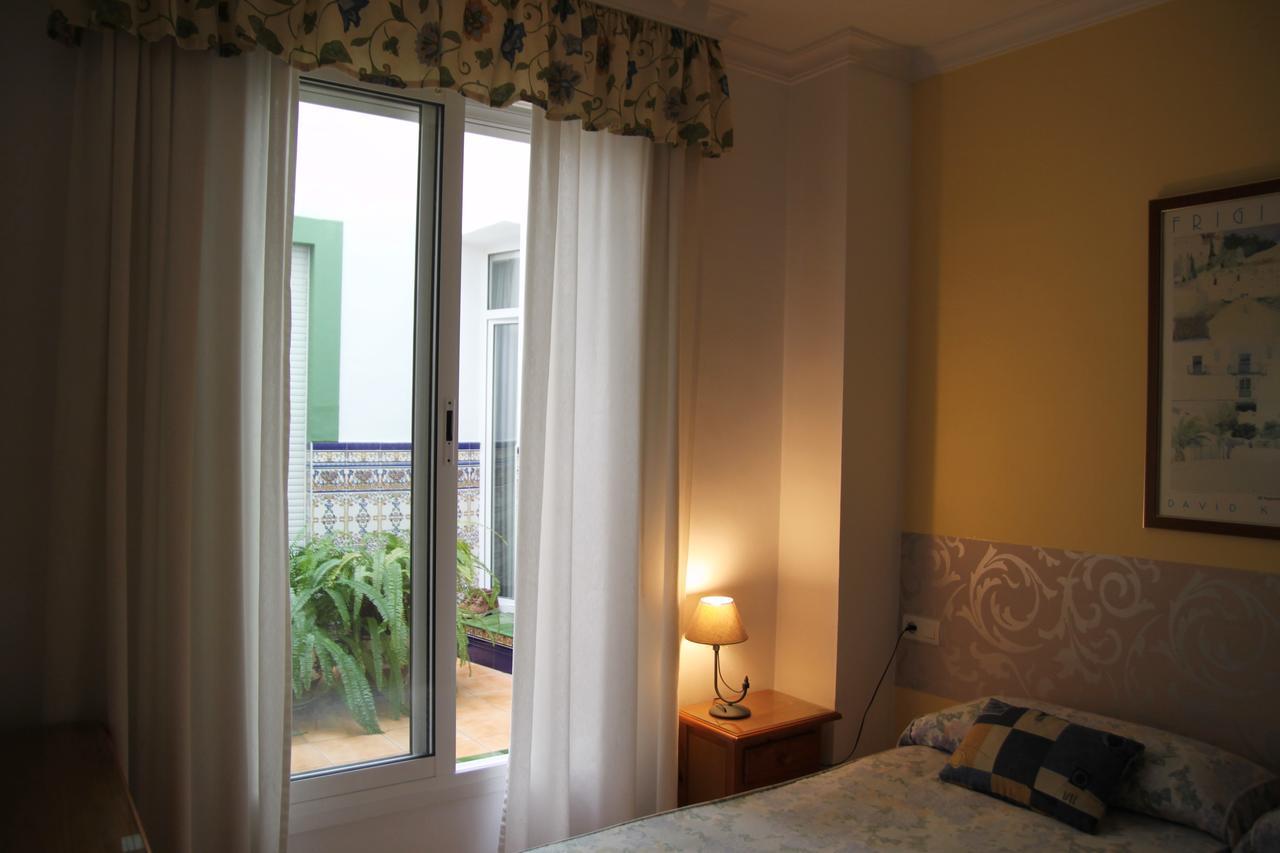 Hostal Ana - Adults Recommended Nerja Dış mekan fotoğraf