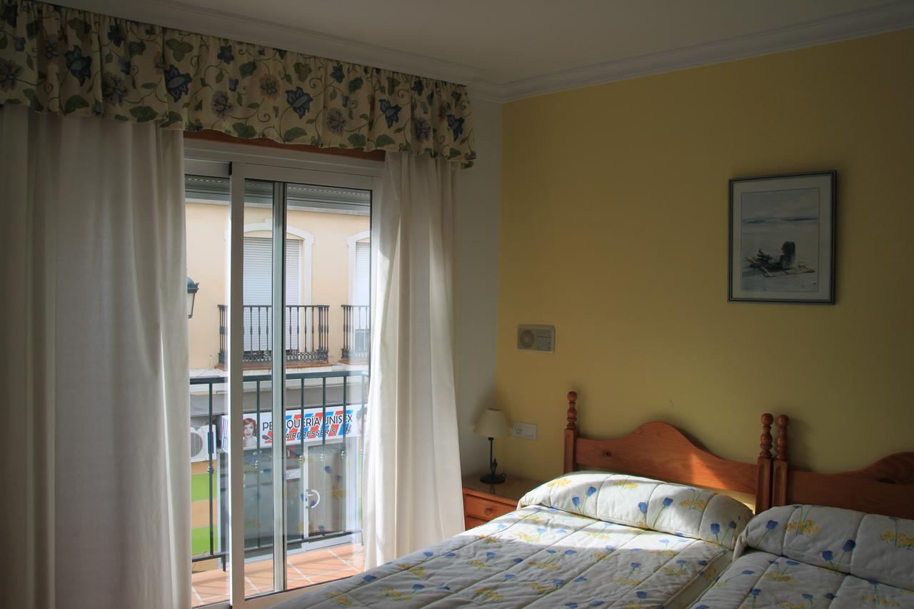 Hostal Ana - Adults Recommended Nerja Dış mekan fotoğraf